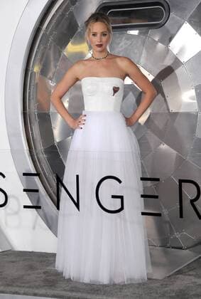December 14, 2016 - Westwood, CA, United States - 14 December 2016 - Westwood, California - Jennifer Lawrence. The Los Angeles premiere of Passengers held at Regency Village Theatre. Photo Credit: AdMedia Westwood United States - ZUMAa123 20161214_zaa_a123_003