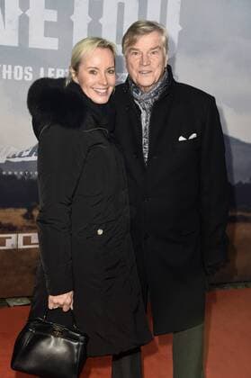 Jochen Busse mit Ehefrau Constanze Volkner bei der Premiere des Fernsehfilms Winnetou - Eine neue Welt im Delphi Filmpalast. Berlin, 14.12.2016 Foto:xF.xKernx xFuturexImage