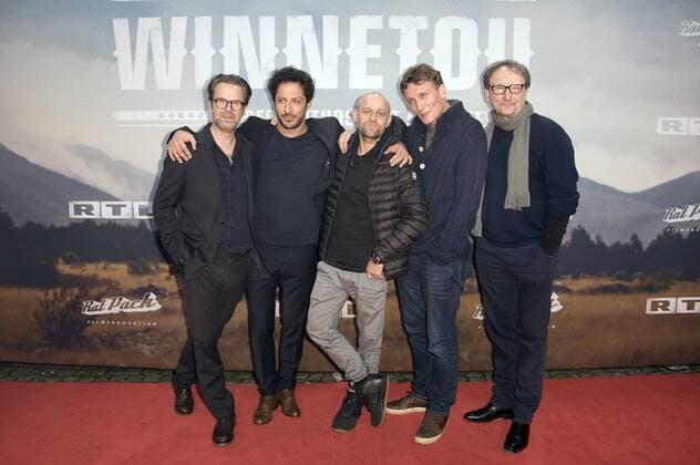 Matthias Matschke, Fahri Yardim, Jürgen Vogel, Oliver Masucci und Rainer Bock bei der Premiere des Fernsehfilms Winnetou - Eine neue Welt im Delphi Filmpalast. Berlin, 14.12.2016 Foto:xF.xKernx xFuturexImage