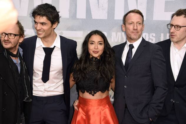 Nik Xhelilaj, Iazua Larios und Wotan Wilke Möhring bei der Premiere des Fernsehfilms Winnetou - Eine neue Welt im Delphi Filmpalast. Berlin, 14.12.2016 Foto:xF.xKernx xFuturexImage