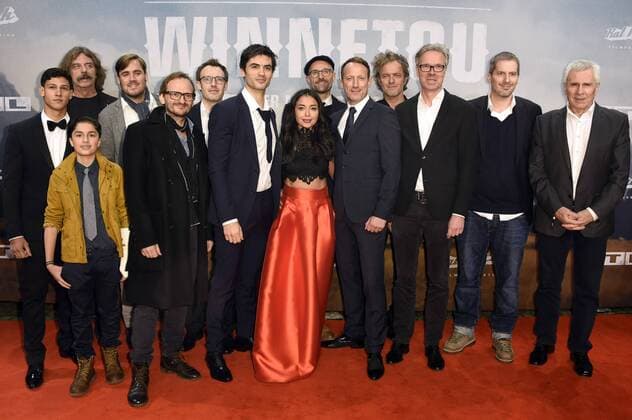 Nik Xhelilaj, Iazua Larios, Wotan Wilke Möhring und Cast bei der Premiere des Fernsehfilms Winnetou - Eine neue Welt im Delphi Filmpalast. Berlin, 14.12.2016 Foto:xF.xKernx xFuturexImage