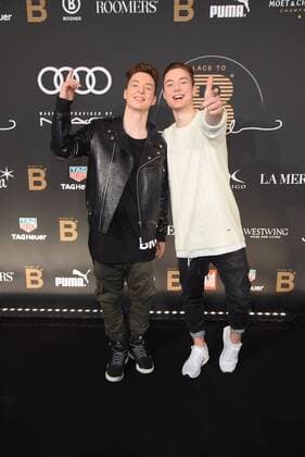 Die Lochis (Roman Lochmann, Heiko Lochmann) PLACE TO B INFLUENCER AWARD im Axel Springer Haus in Berlin am 15.12.2016