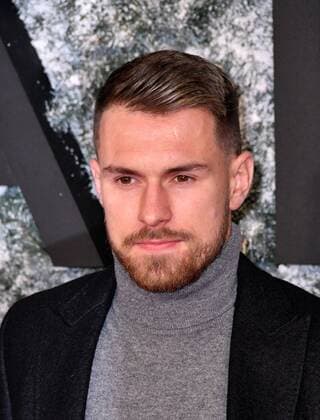 . 15 12 2016. London, United Kingdom. Aaron Ramsey attends Collateral Beauty European film premiere. Drama about a man whose life is flipped upside down after a tragedy sends him into a deep depression.  xNilsxJorgensenx xi-Imagesx IIM-14040-0005