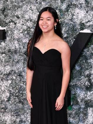 . 15 12 2016. London, United Kingdom. Lily Hevesh attends Collateral Beauty European film premiere. Drama about a man whose life is flipped upside down after a tragedy sends him into a deep depression.  xNilsxJorgensenx xi-Imagesx IIM-14040-0026