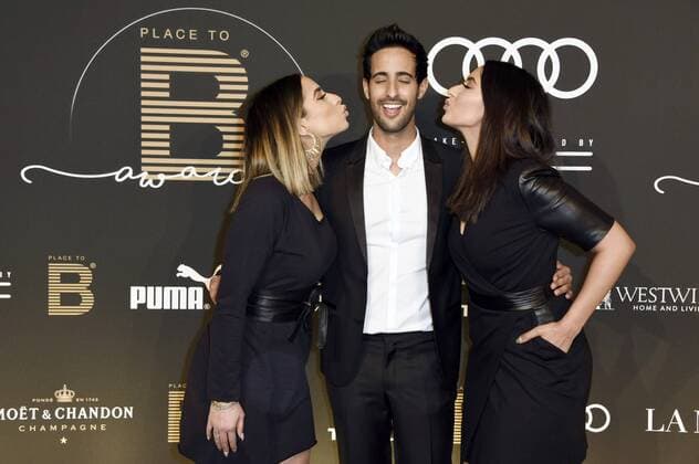 Lamiya Slimani, Sami Slimani und Dounia Slimani beim Place To B Influencer Award 2016 im Hauptempfang Axel Springer SE. Berlin, 15.12.2016 Foto:xF.xKernx xFuturexImage