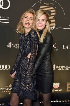 Debi Flügge und Marina the Moss beim Place To B Influencer Award 2016 im Hauptempfang Axel Springer SE. Berlin, 15.12.2016 Foto:xF.xKernx xFuturexImage