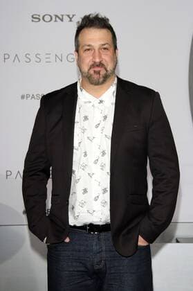 Joey Fatone bei der Premiere des Kinofilms Passengers im Regency Village Theatre, Westwood. Los Angeles, 14.12.2016 Foto:xD.xBedrosianx xFuturexImage