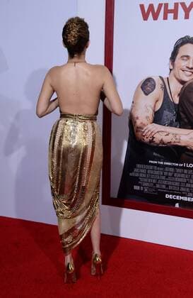 Cast member Zoey Deutch attends the premiere of the motion picture comedy Why Him? at the Regency Bruin Theater in the Westwood section of Los Angeles on December 17, 2016. Storyline: A dad forms a bitter rivalry with his daughter s young rich boyfriend.  LAP2016121717 JIMxRUYMEN
