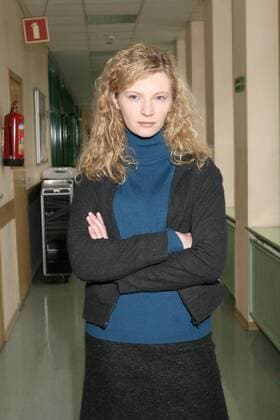 Apr 19, 2008 - Warsaw, Poland - Actress AGATA BUZEK on the set of Quesion at Breakfast a popular program on Polish Television.  - ZUMAd17_ 20080419_sha_d17_518
