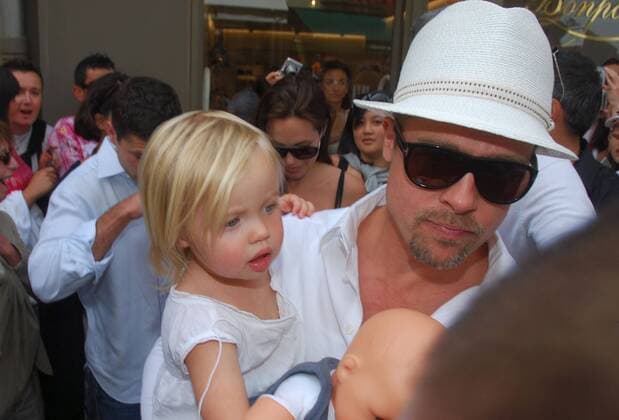 May 19, 2008 - Cannes, France - Actor BRAD PITT and daughter SHILOH JOLIE PITT shopping in cannes during the 61st Cannes Festival - ZUMAi09_ 20080519_shs_i09_693