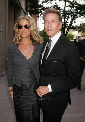 Jun 17, 2008 - New York, NY, USA - Designer CALVIN KLEIN and his daughter MARCI KLEIN attend the Obama For America fundraiser event held at the Sikkema Jenkins Gallery - ZUMAk03_ 20080617_aaa_k03_062