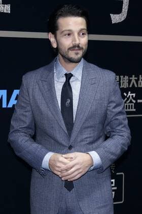 BEIJING, CHINA - DECEMBER 21: Mexican actor Diego Luna arrives at the red carpet of the premiere of film Rogue One: A Star Wars Story on December 21, 2016 in Beijing, China.  CFP497374468