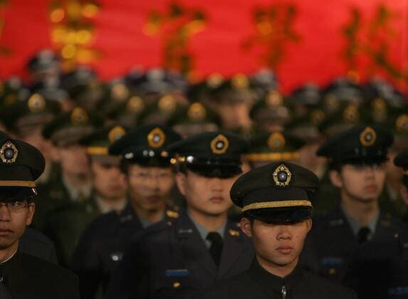 Jan 01, 2008 - Taipei, Taiwan - Students of Whampoa Military Academy attend a flag raising ceremony in front of the Presidential Palace in Taipei, Taiwan Tuesday, Jan. 1 2008. Taiwan s President Chen Shui-bian and Vice President Annette Lu attended the ceremony.  - ZUMAc32_ 20080101_mkh_c32_304