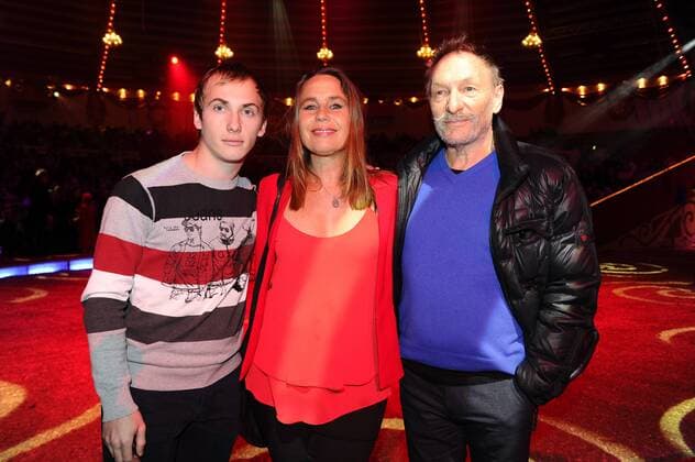 Franz Xaver Kroetz mit Marie Theres Kroetz-Relin und Sohn Ferdinand 1. Winterpremiere von Zirkus Krone Manege Krone-Haupthaus München 25. Dezember 2016