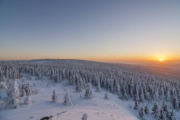 Germany, Lower Saxony, Harz National Park, Wolfswarte in winter at sunset  PVCF00935