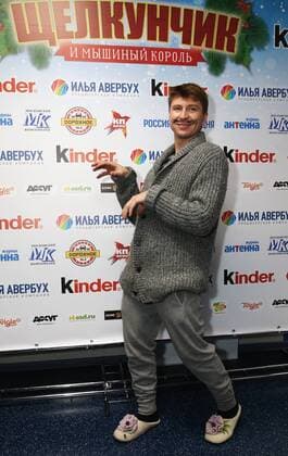 MOSCOW, RUSSIA - DECEMBER 28, 2016: Figure skater Alexei Yagudin seen ahead of the premiere of The Nutcracker and the Mouse King ice show staged by Ilya Averbukh at the VTB Ice Palace. The show is based on a story by E. T. A. Hoffmann. Vyacheslav Prokofyev TASS  TS03CFA9