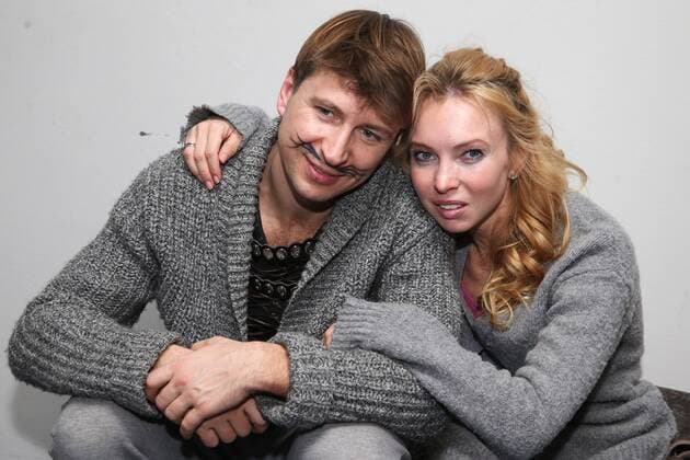 MOSCOW, RUSSIA - DECEMBER 28, 2016: Figure skaters Alexei Yagudin (L) and Tatiana Totmianina seen ahead of the premiere of The Nutcracker and the Mouse King ice show staged by Ilya Averbukh at the VTB Ice Palace. The show is based on a story by E. T. A. Hoffmann. Vyacheslav Prokofyev TASS  TS03CFAE