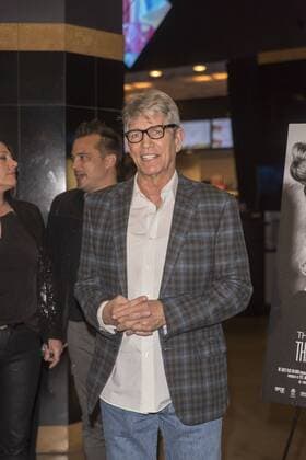 Eric Roberts attends at The Ronda Rousey Story film premiere December 30, 2016 in Chinese Mann Theater, Hollywood, California. USA - 2016 - The Ronda Rousey Story film premiere in Hollywood, CA.  Copyright: xEugenexPowersxPhotographyx