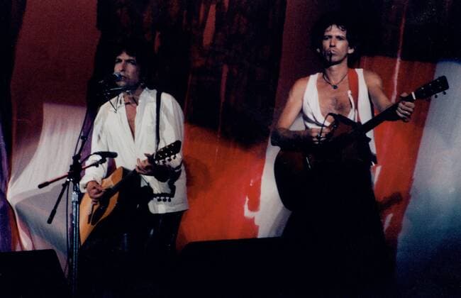 Aug. 28, 2007 - LIVE AID CONCERT IN PHILADELPHIA 07-13-1985.KEITH RICHARDS AND BOB DYLAN. MICHAEL BRITO- - ZUMAg49_ 20070828_gaf_g49_045