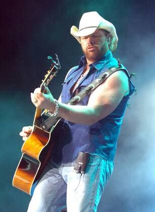 Jun 23, 2007 - Raleigh, NC, USA - Musician TOBY KEITH performs live as his 2007 tour makes a stop at Walnut Creek Amphitheatre located in Raleigh. - ZUMAm78_ 20070623_mkh_m78_005