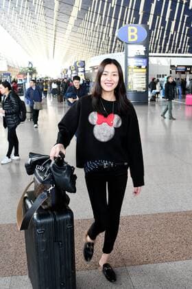 SHANGHAI, CHINA - DECEMBER 31: Fashion model Liu Wen seen at the airport on December 31, 2016 in Shanghai, China.  CFP497682824