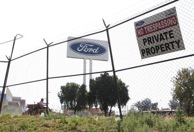 General view of the Ford car plant in the city of Cuautitlan, Mexico, 03 january 2017. Ford canceled the 1.6 billion US Dollar investment in the Mexican town of San Luis de Potosi, where it was planned to build a new vehicle assembly plant. In a statement, Ford also said it will produce the new generation of the Focus model at the assembly plant in the Mexican city of Hermosillo to improve the company s profitability , and that it will invest 700 million US Dollar in the American factory of Flat Rock in Michigan. Ford cancels 1.6 billion US Dollar investment in the Mexico !ACHTUNG: NUR REDAKTIONELLE NUTZUNG!  MEX03 20170103-636190797357676364