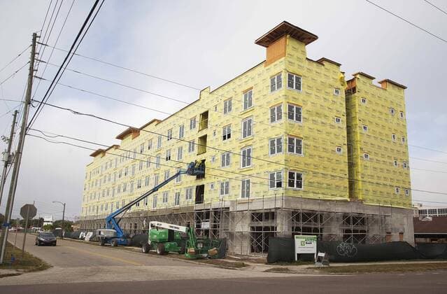 January 3, 2017 - St. Petersburg, Florida, U.S. - SCOTT KEELER Times. New apartment construction on the northwest corner of 31 St. North and Burlington Ave. North, St. Petersburg. The view is looking northwest. St. Petersburg U.S. - ZUMAs70_ 20170103_zan_s70_019