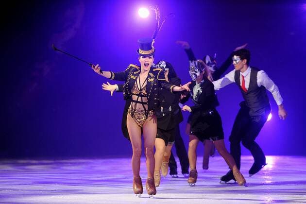 Holiday on Ice Show Time . Eiskunstläuferin Lisa Mochizucki während der Premiere der Holiday on Ice Show Time am 05.01.2017 in der Festhalle Frankfurt Main.