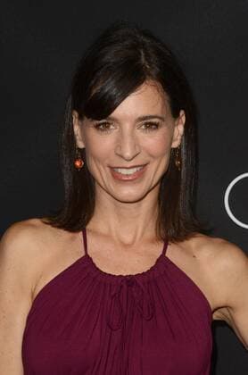 LOS ANGELES - JAN 5: Perrey Reeves at the Sleepless Premiere at Regal Cinemas on January 5, 2017 in Los Angeles, CA  Copyright: xHPAx xIPAx