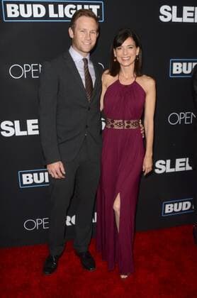 LOS ANGELES - JAN 5: Guest, Perrey Reeves at the Sleepless Premiere at Regal Cinemas on January 5, 2017 in Los Angeles, CA  Copyright: xHPAx xIPAx