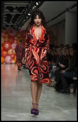 . 07 01 2017. London, United Kingdom. Model Daisy Lowe walks the catwalk at London Men s Fashion Week. London Fashion Week Men s 2017, Katy Eary at BFC Show Space on The Strand, London, UK.  xBenxStevensx xi-Imagesx IIM-14121-0002
