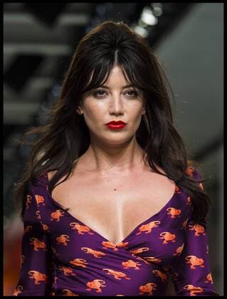 . 07 01 2017. London, United Kingdom. Model Daisy Lowe walks the catwalk at London Men s Fashion Week. London Fashion Week Men s 2017, Katy Eary at BFC Show Space on The Strand, London, UK.  xBenxStevensx xi-Imagesx IIM-14121-0017