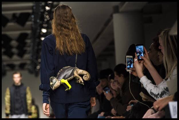 Bilder des Tages . 08 01 2017. London, United Kingdom. London Fashion Week Men s 2017. Fashion designer Christopher Raeburn on display at the BFC Show Space on The Strand, London, UK.  xBenxStevensx xi-Imagesx IIM-14130-0008