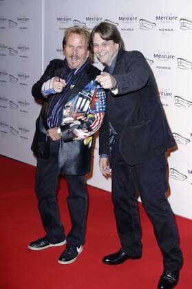 Frank Zander mit Sohn Marcus Zander bei der Verleihung des 6. smago! Award im Mercure Hotel MOA. Berlin, 08.01.2017 Foto:xS.xGabschx xFuturexImage