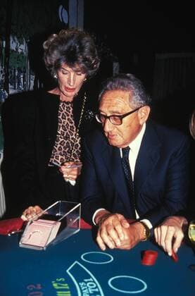 July 18, 2007 - HENRY KISSINGER AND NANCY KISSINGER.FETE DU FAMILLE. ROSE HARTMAN- - ZUMAg49_ 20070718_gaf_g122_037