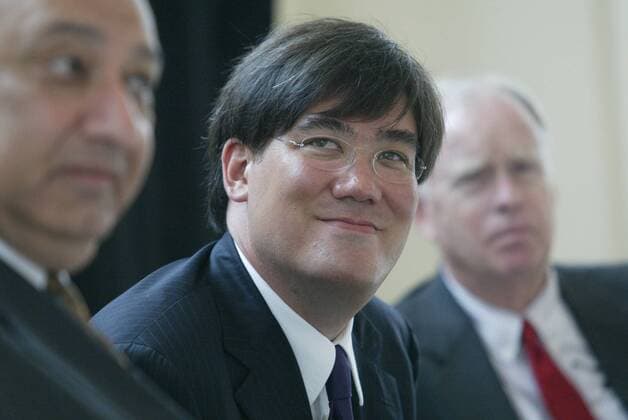 Jul 18, 2007 - Manhattan, NY, USA - New York Philharmonic Chairman Paul Guenther, and Executive Director Zarin Mehta announced that conductor Alan Gilbert, 40, a New Yorker, will become the Orchestra s next Music Director, beginning in 2009-10. Pictured: ALAN GILBERT. - ZUMAl52_ 20070718_jab_l52_375