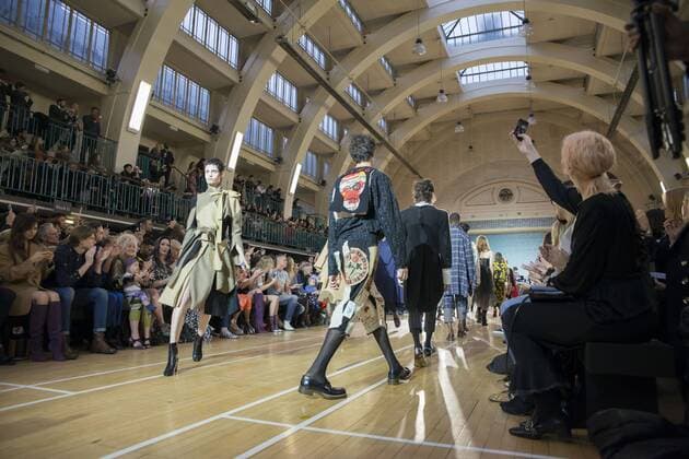 Themen der Woche Bilder des Tages London: Backstage Vivienne Westwood Fashion Show General backstage and atmosphere at Vivienne Westwood s fashion show during London Fashion Week Men s 2017 to present the AW 17 18.  AlbertoxPezzali