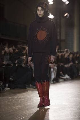 London: Vivienne Westwood Fashion Show Vivienne Westwood s runway at LFW Men s January 2017. A model walks the runway at the Vivienne Westwood show during London Fashion Week Men s collections at Seymour Leisure Centre. Dame Vivienne Isabel Westwood is a British fashion designer and businesswoman, largely responsible for bringing modern punk and new wave fashions into the mainstream. Westwood came to public notice when she made clothes for Malcolm McLaren s boutique in the King s Road, which became famous as SEX  AlbertoxPezzali