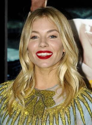 Sienna Miller LIVE BY NIGHT FILM PREMIERE Hollywood Patrick Rideaux PicturePerfect