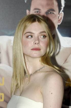 Elle Fanning LIVE BY NIGHT FILM PREMIERE Hollywood Patrick Rideaux PicturePerfect