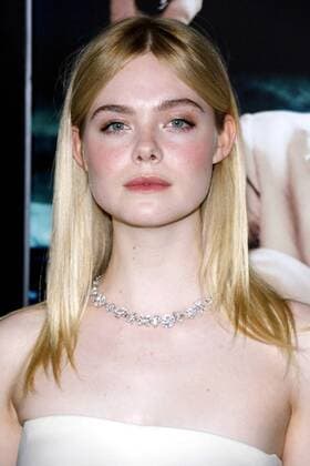 Elle Fanning bei der Live By Night Film Premiere am 9.01.2017 in Hollywood, Los Angeles Live By Night Film Premiere in Los Angeles, 2017 