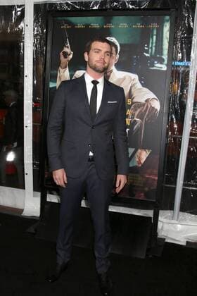 LOS ANGELES - JAN 9: Austin Swift at the Live By Night Premiere at TCL Chinese Theater IMAX on January 9, 2017 in Los Angeles, CA  Copyright: xKathyxHutchinsx xIPAx