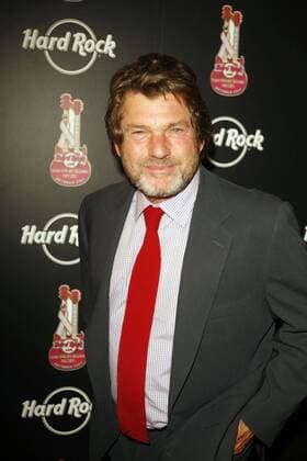 Sep 26, 2007 - New York, NY, USA - JANN WENNER arriving on the pink carpet at Hard Rock Cafe New York on September 25, 2007 for Melissa Etheridge s performance to celebrate the release of her new album The Awakening and to raise awareness for breast cancer. This event also servers as the kickoff for the Hard Rock Rocktober philanthropic program created to support organizations in the fight against breast cancer. - ZUMAa29_ 20070926_mel_a29_005