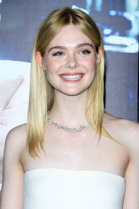 Elle Fanning bei der Premiere des Kinofilms Live by Night im TCL Chinese Theatre, Hollywood. Los Angeles, 09.01.2017 Foto:xD.xBedrosianx xFuturexImage