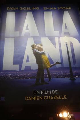 Affiche - Filmpremiere La La Land - Paris - 10 01 2017 GwendolineLeGoff 