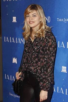 Louane - Filmpremiere La La Land - Paris - 10 01 2017 GwendolineLeGoff 