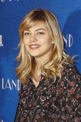 Louane - Filmpremiere La La Land - Paris - 10 01 2017 GwendolineLeGoff 