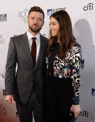 Cast member Jessica Biel and her husband, actor and singer Justin Timberlake attend the premiere of the motion picture drama The Book of Love at The Grove in Los Angeles on January 10, 2017. Storyline: Henry is an introverted architect. After the death of his wife in a car accident, he sets out to help Millie, a homeless teen, to build a raft to sail across the Atlantic.  LAP2017011003 JIMxRUYMEN