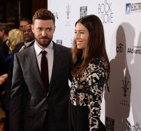Cast member Jessica Biel and her husband, actor and singer Justin Timberlake attend the premiere of the motion picture drama The Book of Love at The Grove in Los Angeles on January 10, 2017. Storyline: Henry is an introverted architect. After the death of his wife in a car accident, he sets out to help Millie, a homeless teen, to build a raft to sail across the Atlantic.  LAP2017011029 JIMxRUYMEN