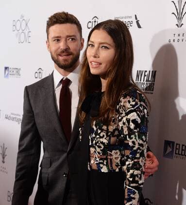 Cast member Jessica Biel and her husband, actor and singer Justin Timberlake attend the premiere of the motion picture drama The Book of Love at The Grove in Los Angeles on January 10, 2017. Storyline: Henry is an introverted architect. After the death of his wife in a car accident, he sets out to help Millie, a homeless teen, to build a raft to sail across the Atlantic.  LAP2017011031 JIMxRUYMEN
